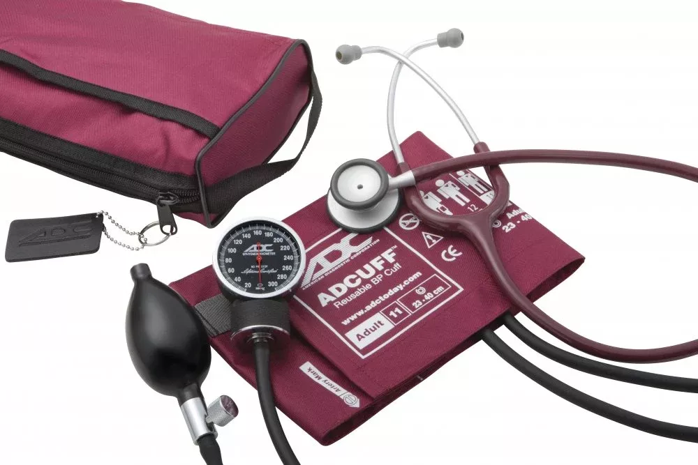 ADC Pro’s Combo V™ Pocket Aneroid/Scope Kit