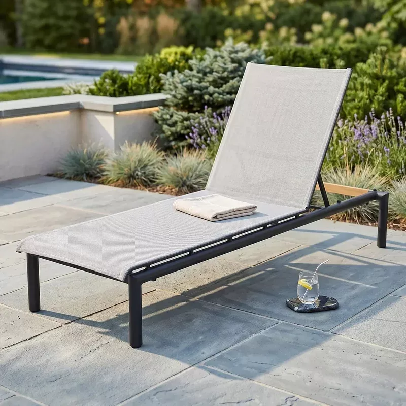 Mesa Sling Chaise Lounge
