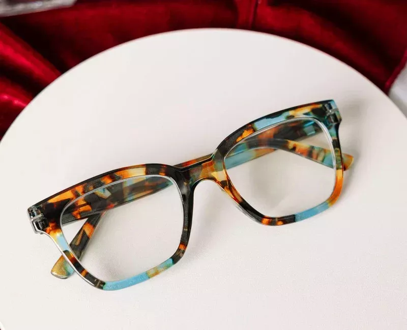 Peepers Buzzworthy Blue Quartz Blue Light Reading Glasses
