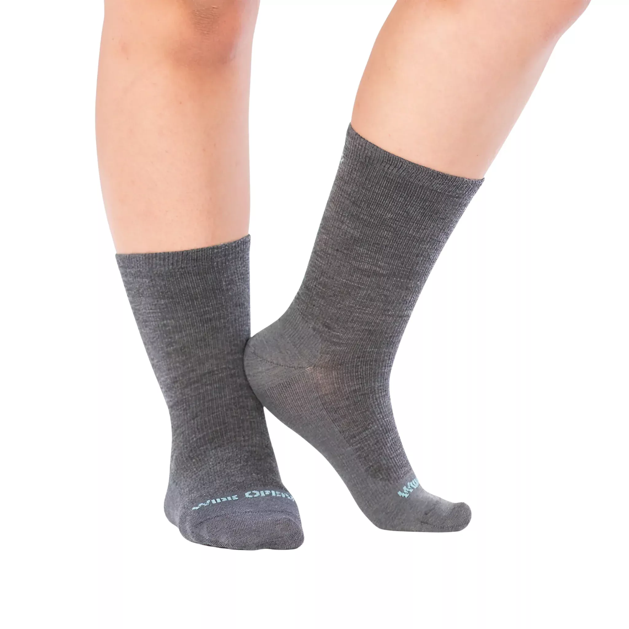 Wide Open Women's Solid Basic Lightweight Crew Socks - Gray